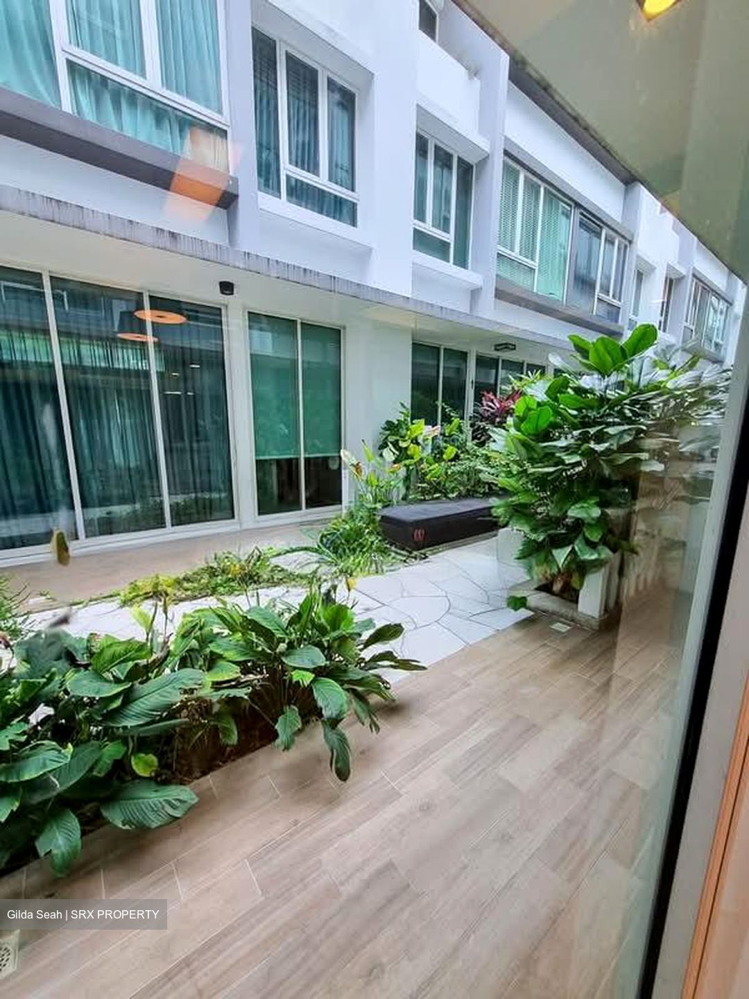 Cabana (D28), Terrace #592032701